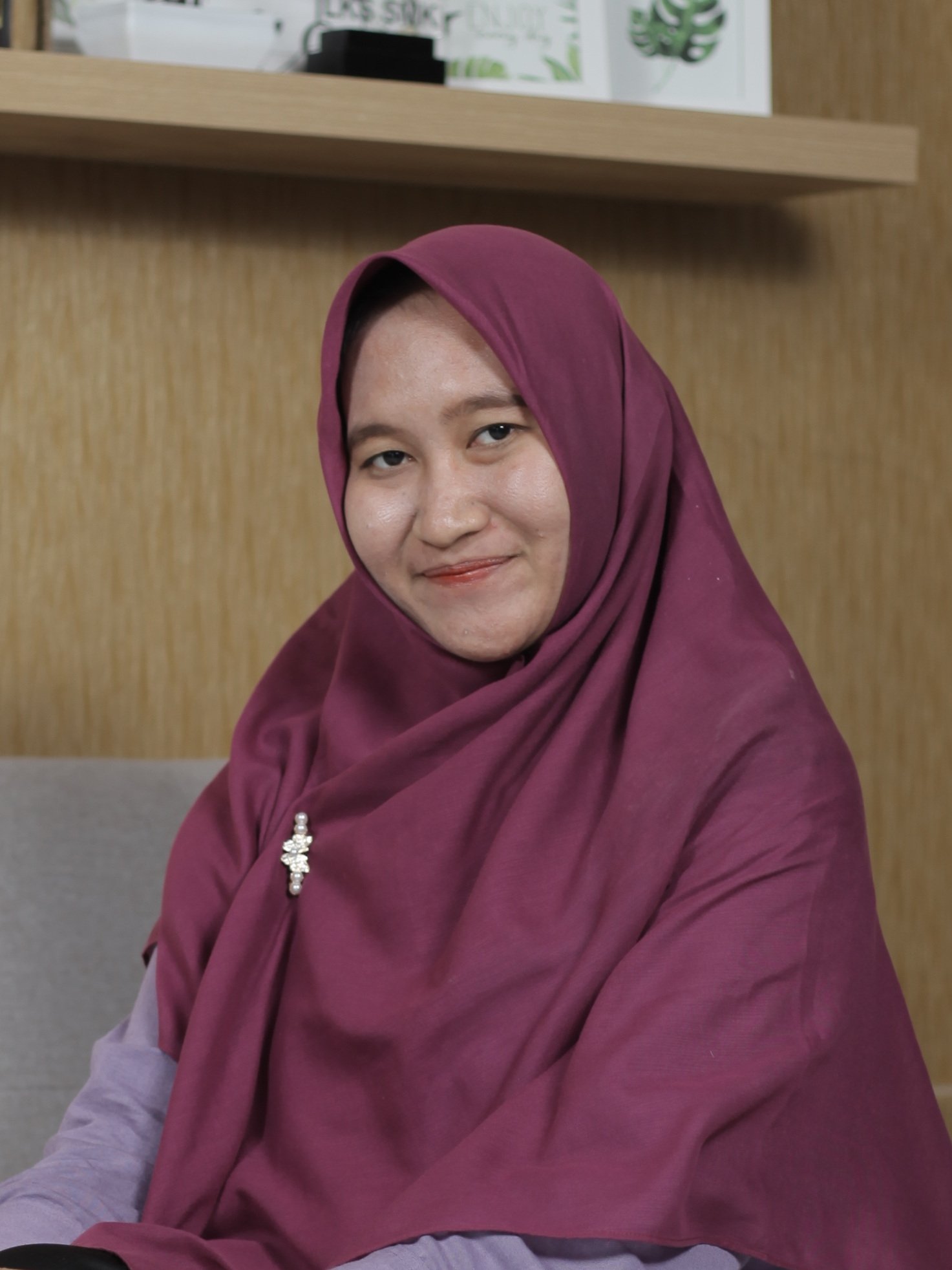 Dhini Apriliani Lestari, S.Sos.